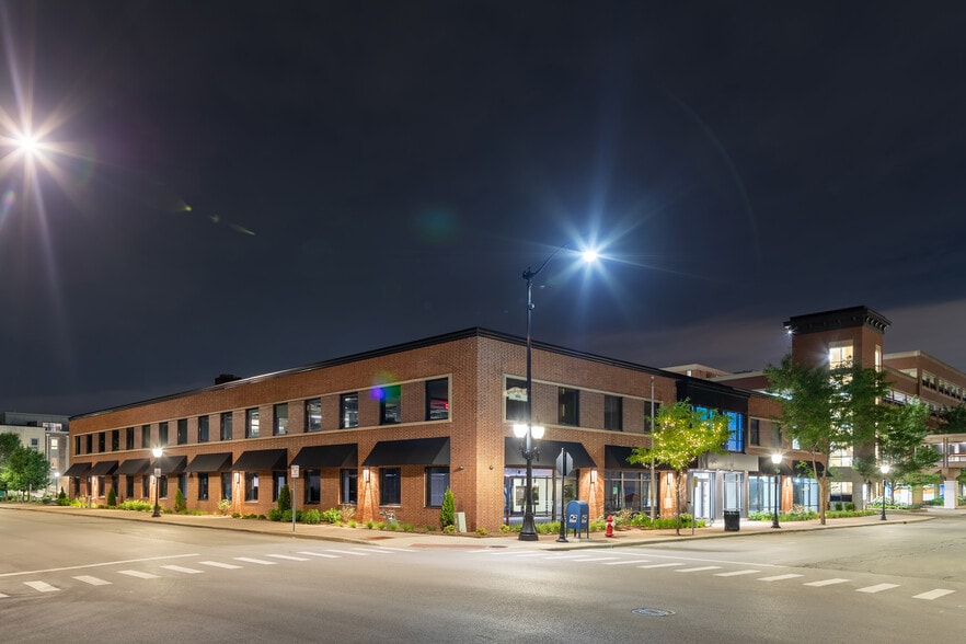 44 S Vail Ave, Arlington Heights, IL for lease - Building Photo - Image 1 of 28