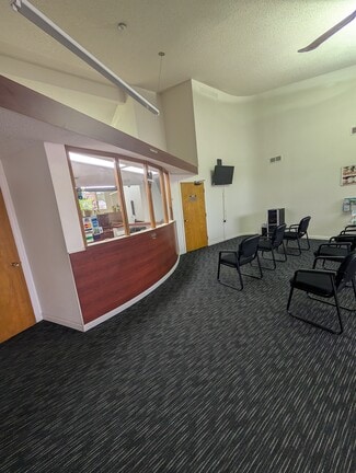 More details for 10720 W 7 Mile Rd, Detroit, MI - Office for Sale