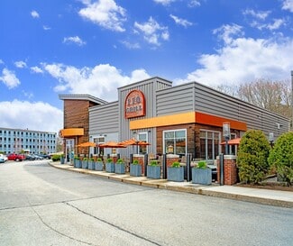 Plus de détails pour 170 Forbes Rd, Braintree, MA - Commerce de détail à vendre