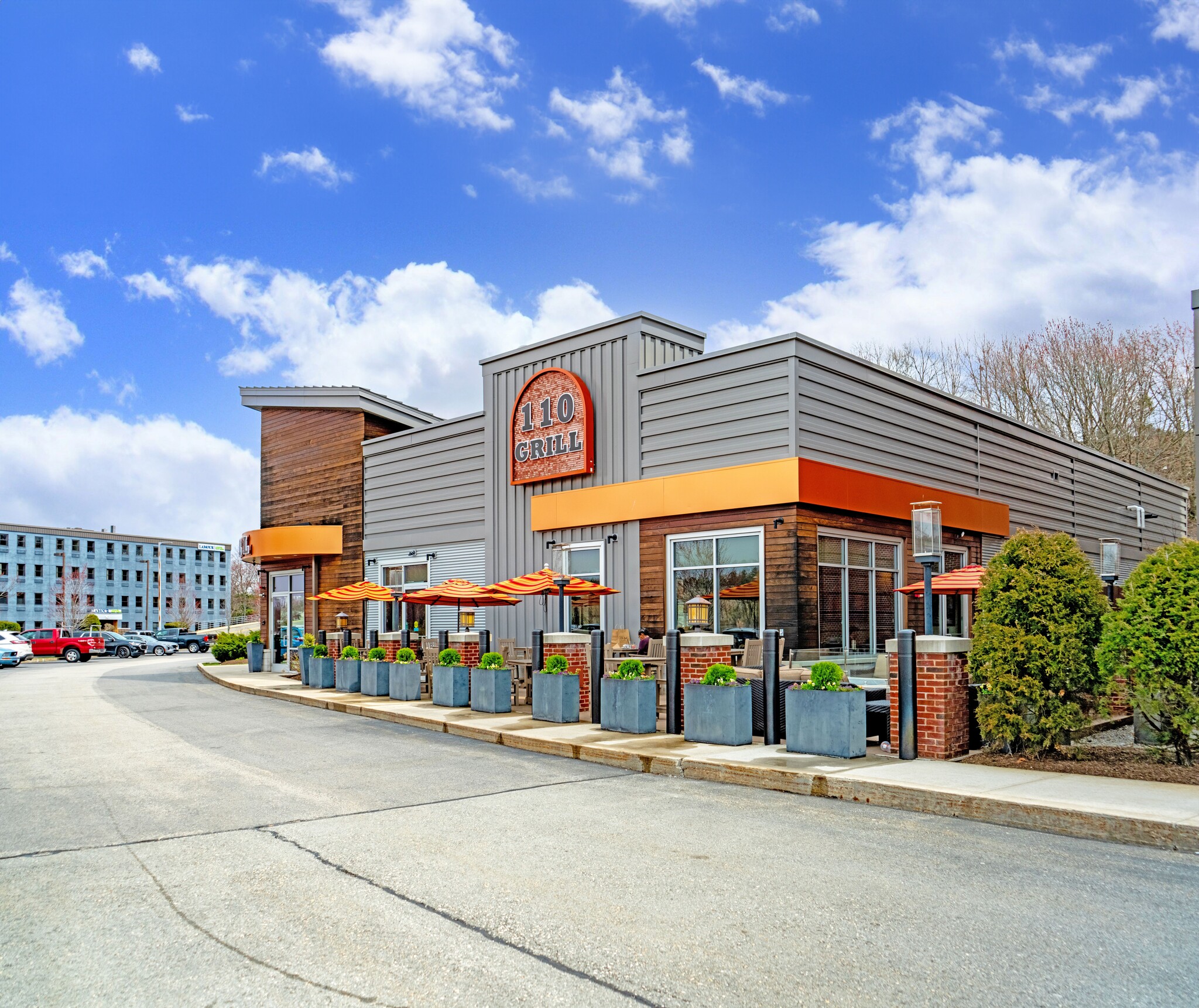 170 Forbes Rd, Braintree, MA à vendre Photo principale- Image 1 de 7