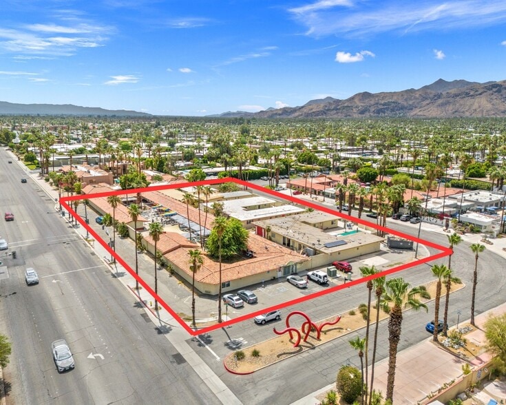 526 S Warm Sands Dr, Palm Springs, CA for sale - Building Photo - Image 1 of 65