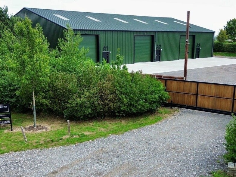 Unit A, Godington Buildings, Bicester for lease - Building Photo - Image 1 of 9