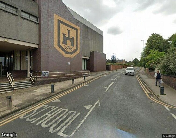 Ferrybridge Rd, Castleford à vendre - Photo du bâtiment - Image 2 de 18