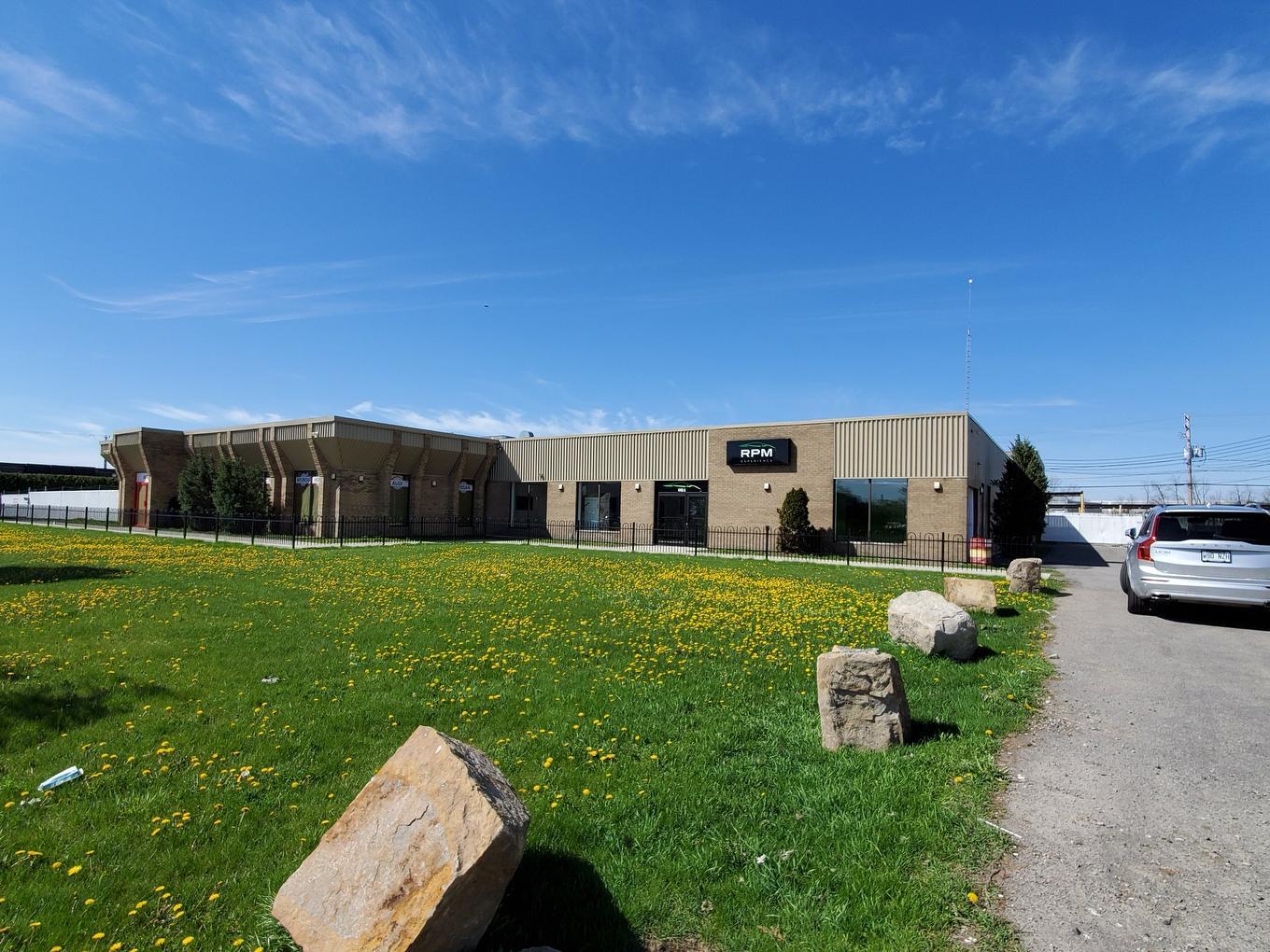 443-455 Boul Industriel, St-Eustache, QC for lease Interior Photo- Image 1 of 11