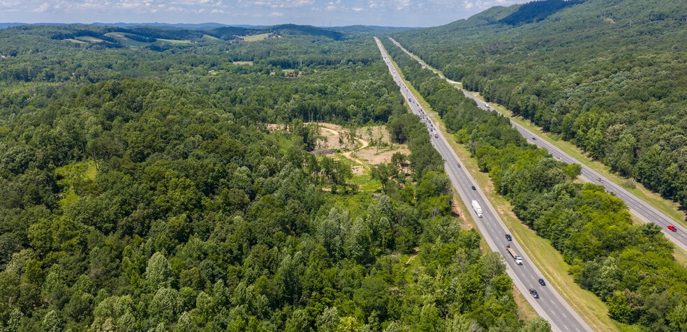 2586 Beavers Rd, Tunnel Hill, GA à vendre - Photo du bâtiment - Image 1 de 6