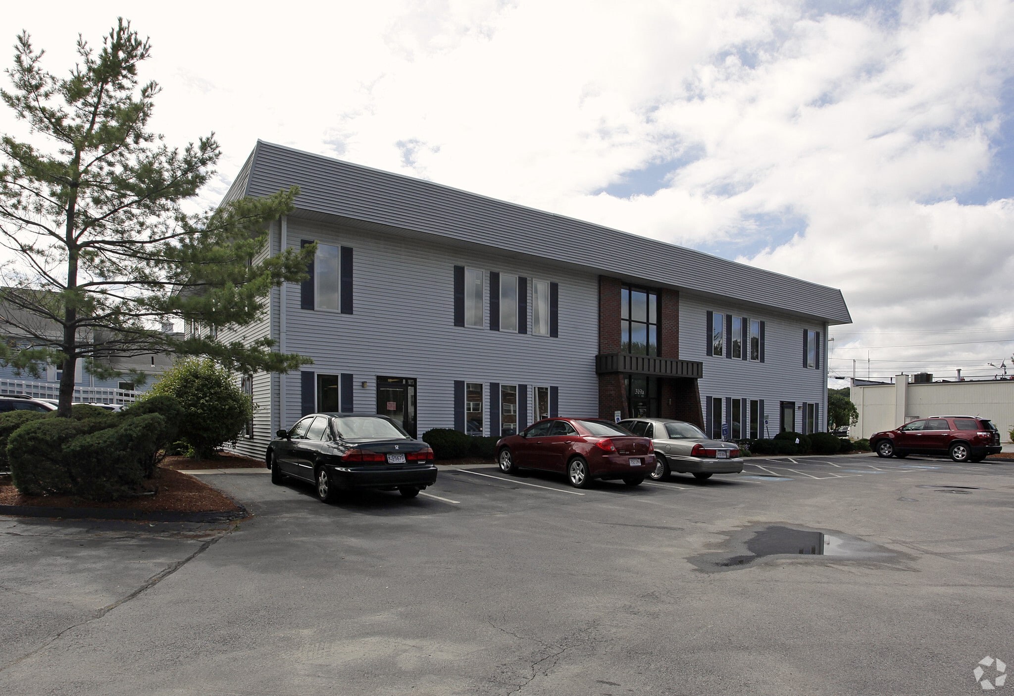 319A Southbridge St, Auburn, MA for lease Primary Photo- Image 1 of 10