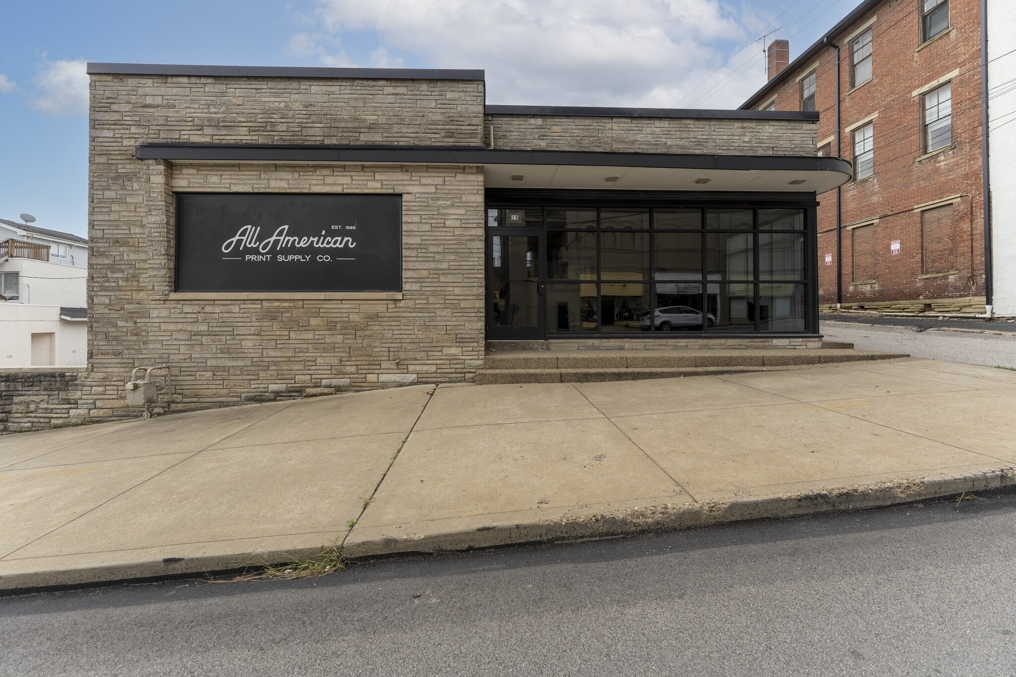 15 N Central Ave, Canonsburg, PA for lease Building Photo- Image 1 of 28