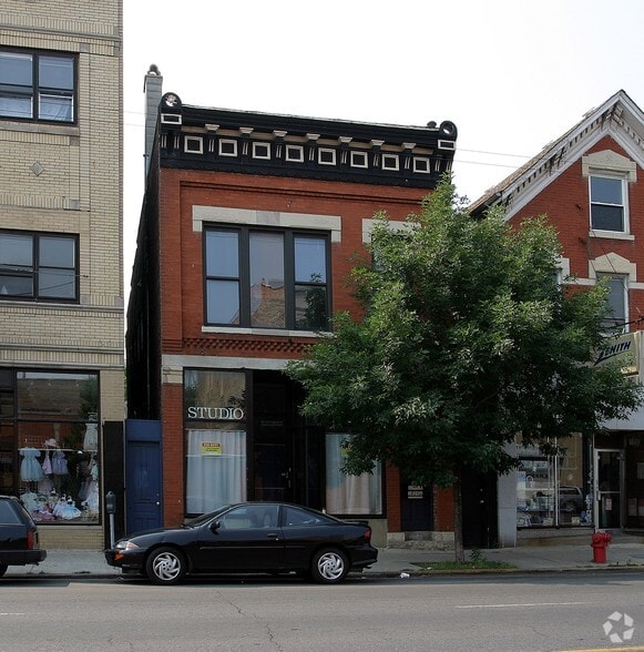 1829 W Chicago Ave, Chicago, IL for lease - Primary Photo - Image 1 of 53