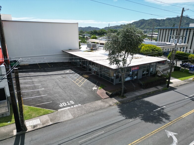 45-1015 Kamehameha Hwy, Kaneohe, HI à louer - Photo du bâtiment - Image 3 de 4