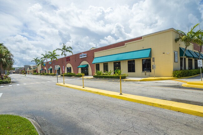 More details for 3208-3598 SE Federal Hwy, Stuart, FL - Retail for Lease
