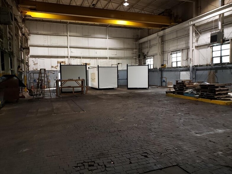 1311 Chardon Rd, Euclid, OH for lease - Building Photo - Image 3 of 7