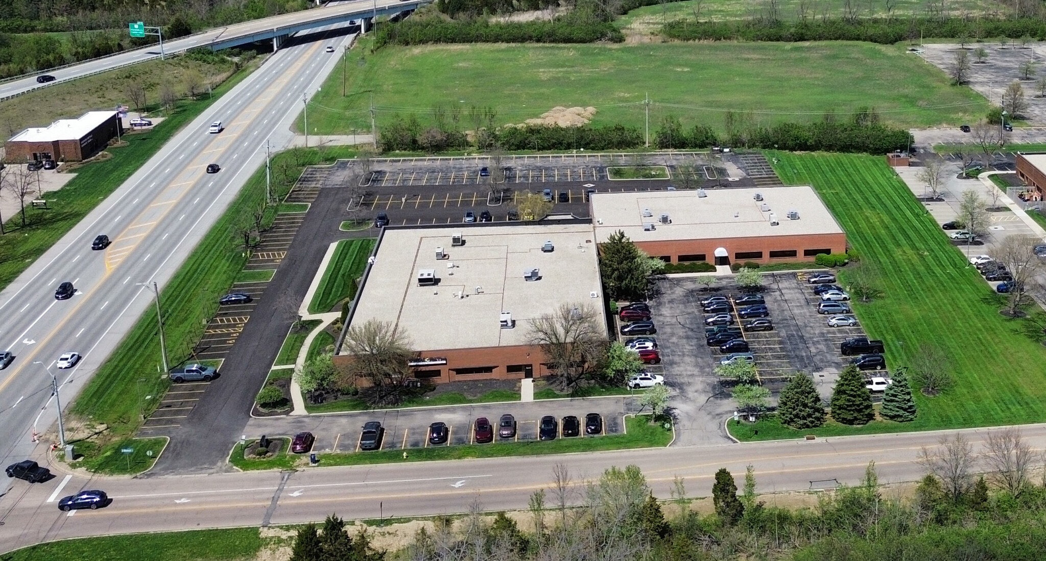 3571 Newmark Dr, Miamisburg, OH for lease Primary Photo- Image 1 of 9