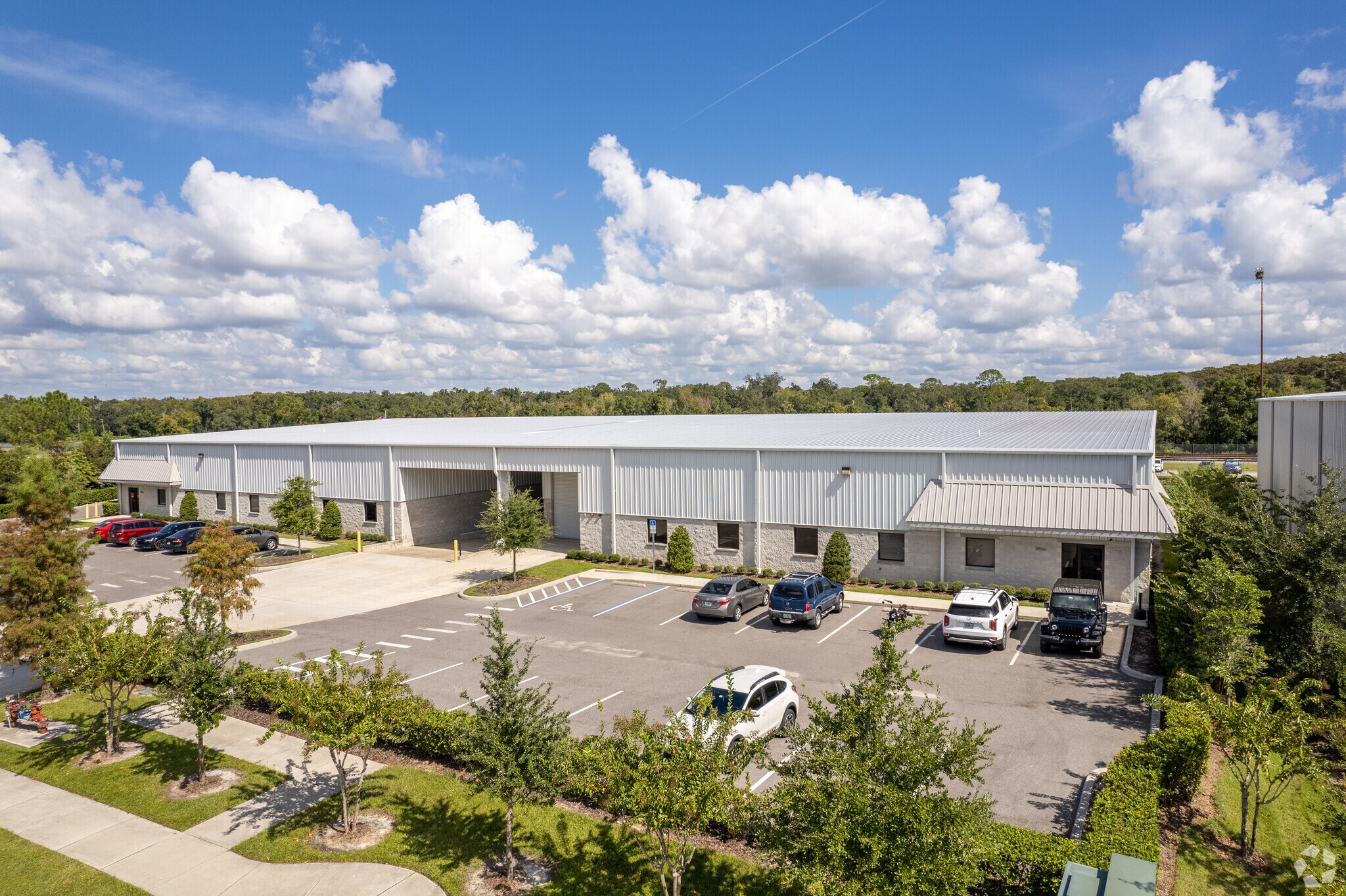 644 Trestle Pt, Sanford, FL for lease Primary Photo- Image 1 of 5