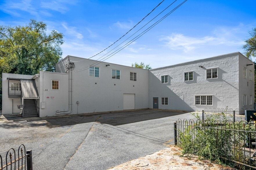 225 E Pall Mall St, Winchester, VA for sale - Building Photo - Image 3 of 34