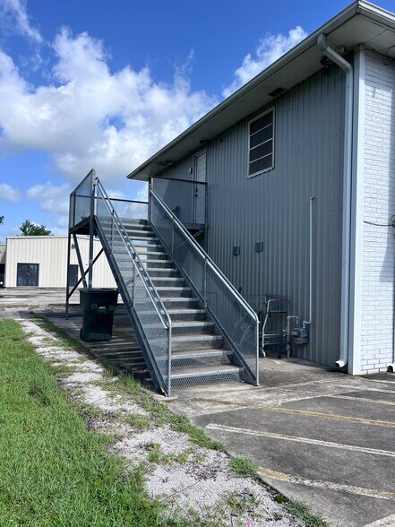 7985 Phelan Blvd, Beaumont, TX à vendre - Photo du bâtiment - Image 3 de 18