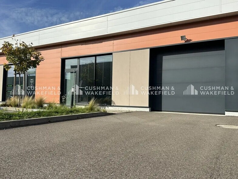 Flex dans Ostwald à louer - Photo du bâtiment - Image 3 de 10