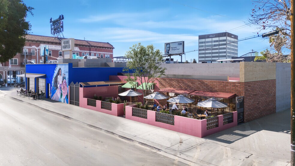 1701 W Sunset Blvd, Los Angeles, CA à louer - Photo du bâtiment - Image 2 de 11