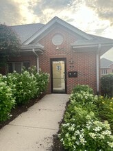 3925 75th St, Aurora, IL à louer Photo intérieure- Image 2 de 2