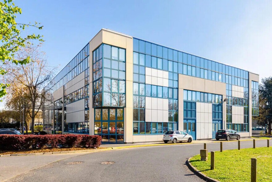 Avenue Des Pépiniéres, Fresnes à louer - Photo du bâtiment - Image 2 de 25