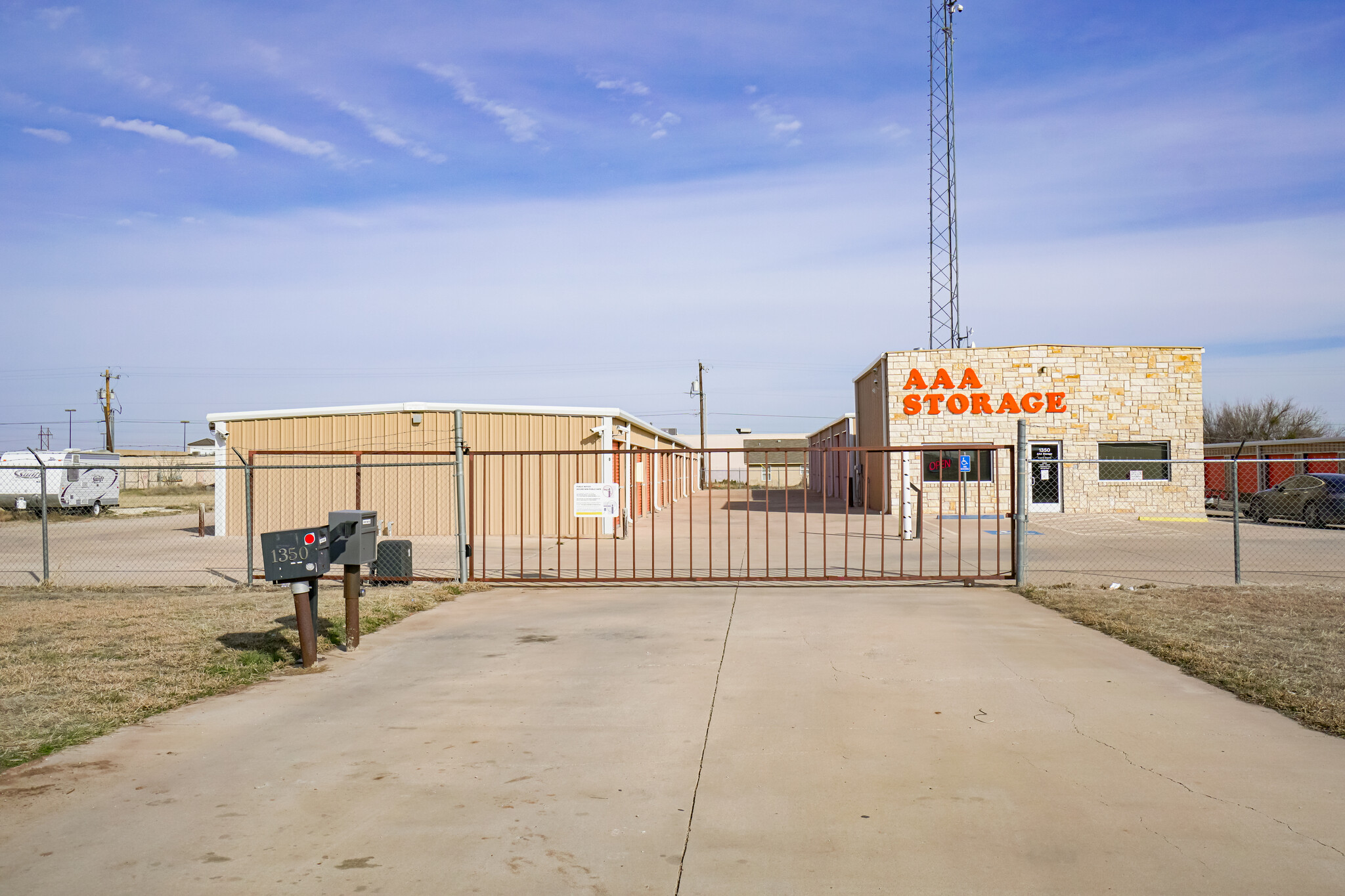 1350 Tracy Lynn St, Abilene, TX for sale Primary Photo- Image 1 of 1