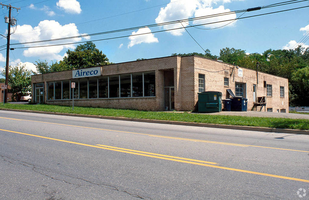 8913-8915 Brookville Rd, Silver Spring, MD for lease Building Photo- Image 1 of 8