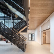 217 Bath Rd, Slough à louer Hall d’entrée- Image 2 de 7