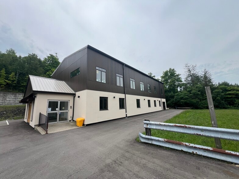 43 Main St S, Milton, ON for sale - Building Photo - Image 3 of 7