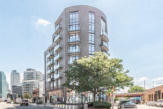 Plus de détails pour 1064 Jackson Ave, Long Island City, NY - Commerce de détail à vendre
