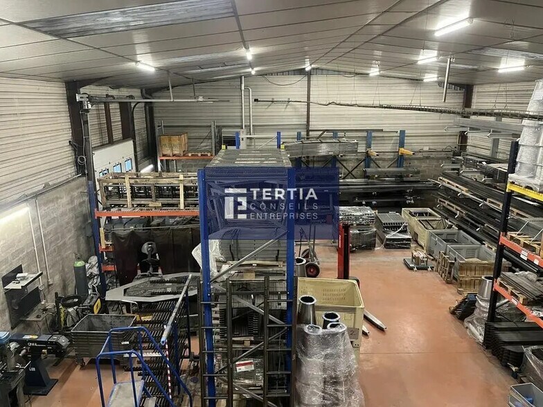 Flex in Montpellier for sale - Interior Photo - Image 1 of 8