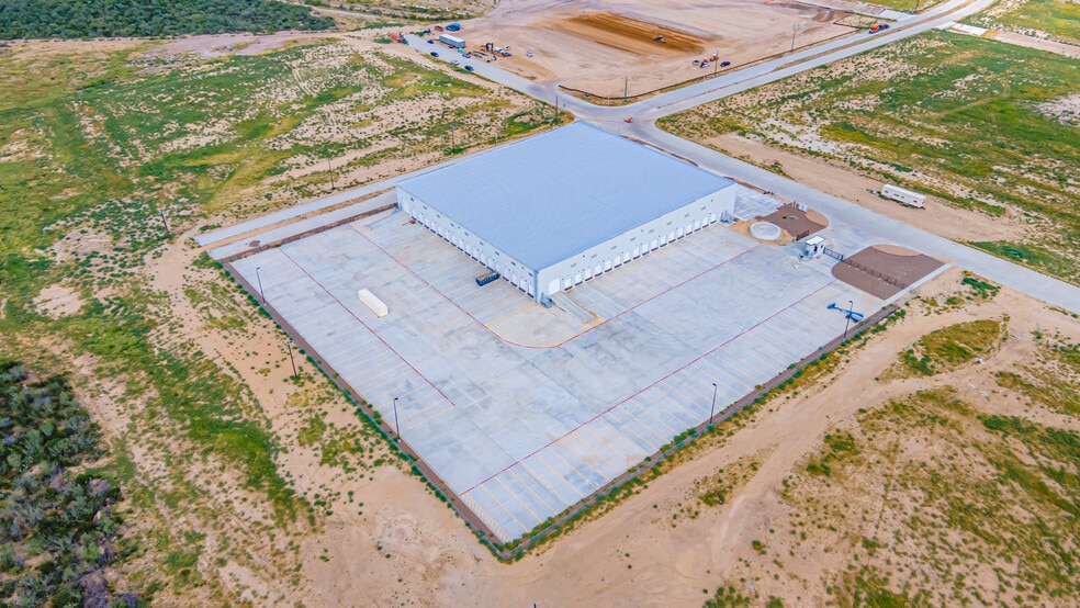 Maritime Loop, Laredo, TX for sale - Building Photo - Image 3 of 9
