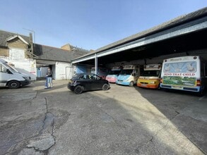 40 Chelmer Rd, London for lease Building Photo- Image 2 of 3