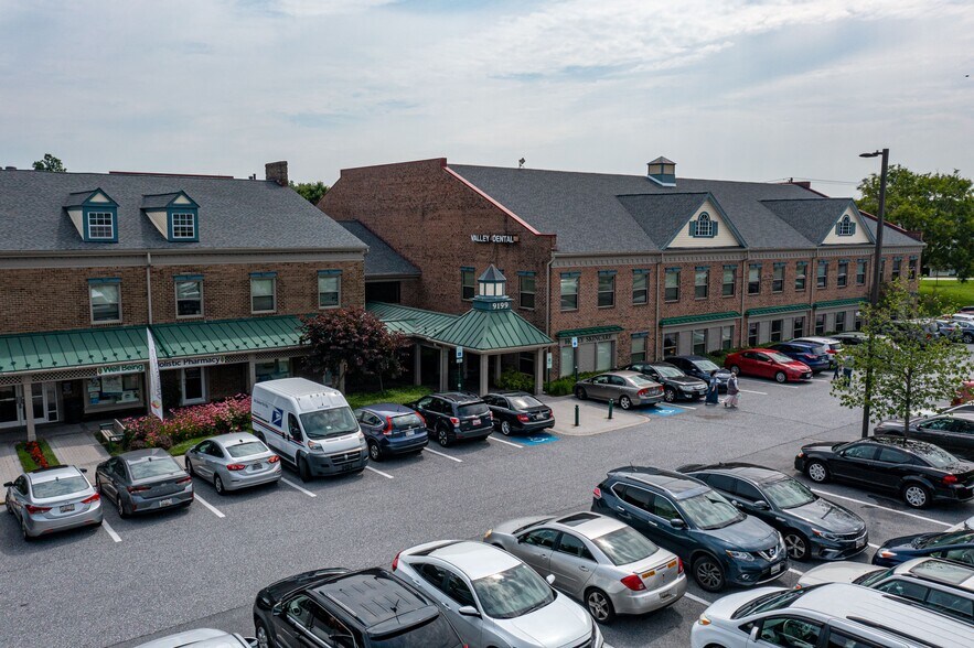 9199 Reisterstown Rd, Owings Mills, MD à louer - Photo du bâtiment - Image 2 de 23