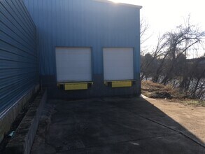 927 Barlow Dr, Charleston, WV for lease Interior Photo- Image 2 of 7