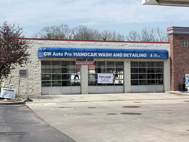Plus de détails pour 560 N State Road 135, Greenwood, IN - Local d'activités à louer