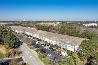 560 Atlanta S Pky, College Park, GA - aerial  map view - Image1