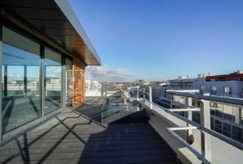 4 Place Des Ailes, Boulogne-Billancourt à louer - Photo du bâtiment - Image 3 de 9