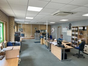 249 Three Bridges Rd, Northampton à louer Photo intérieure- Image 1 de 2