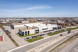 3695 Aut des Laurentides (A-15) Desste E, Laval, QC - AERIAL  map view