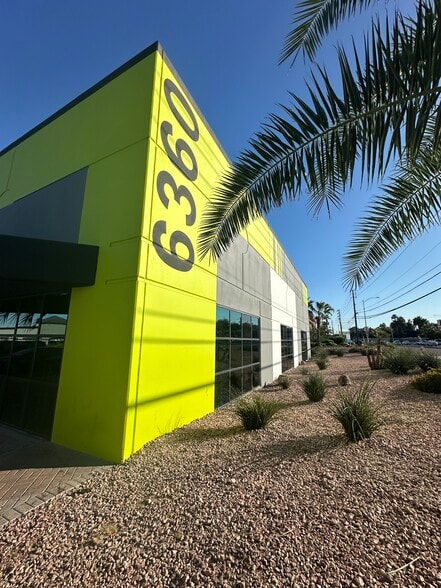 6360 S Pecos Rd, Las Vegas, NV for lease - Building Photo - Image 3 of 3