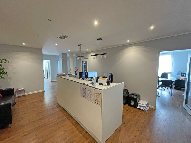24 Rue André Vasseur, Toulouse for sale - Building Photo - Image 1 of 5