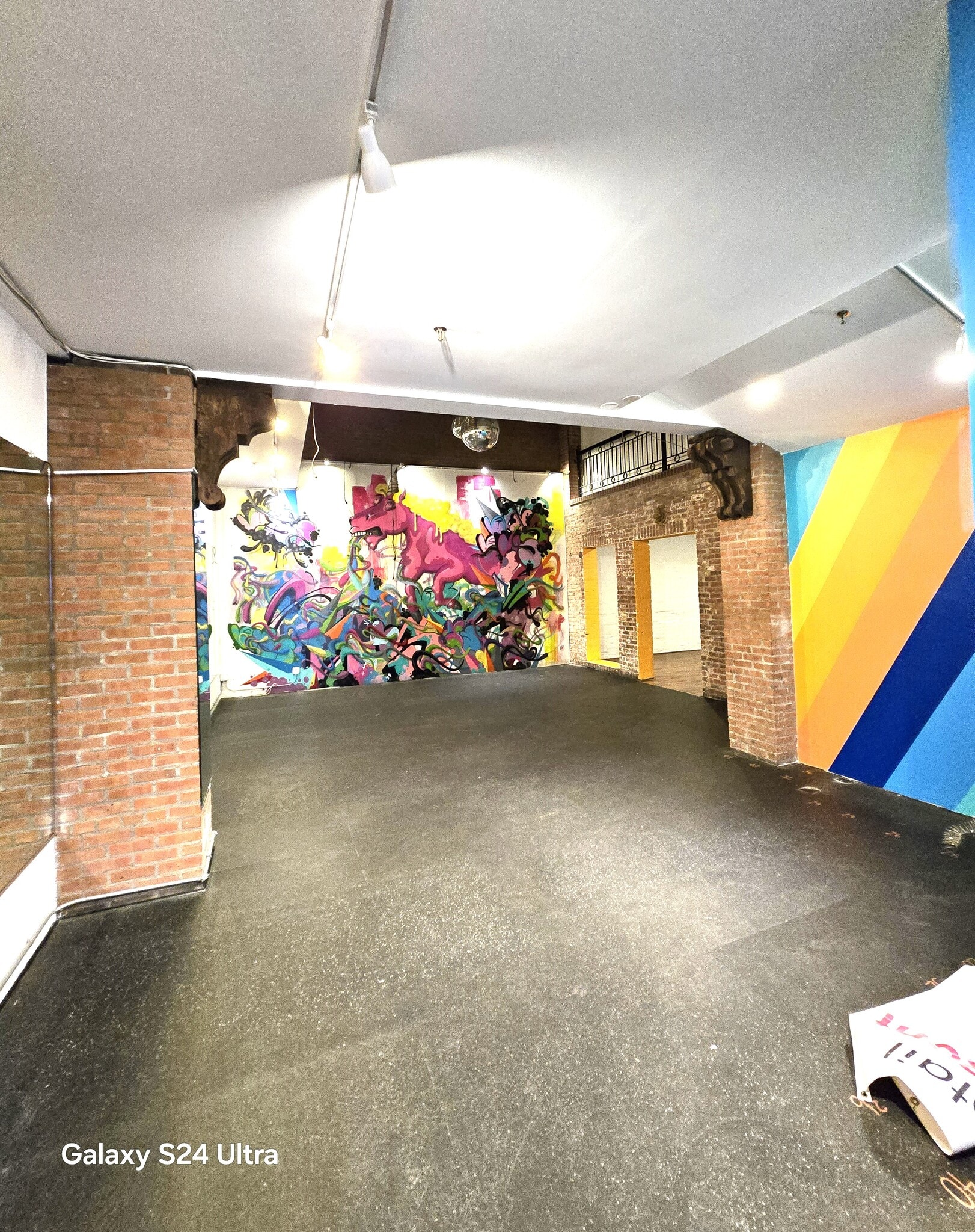 411 W 39th St, New York, NY for lease Interior Photo- Image 1 of 19