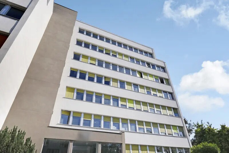 Bureau dans Bagneux à louer - Photo du bâtiment - Image 2 de 15