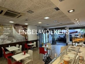 Retail in Barcelona, Barcelona for lease Interior Photo- Image 2 of 7