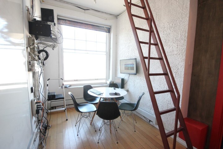 319 Hastings St W, Vancouver, BC for sale Interior Photo- Image 1 of 1