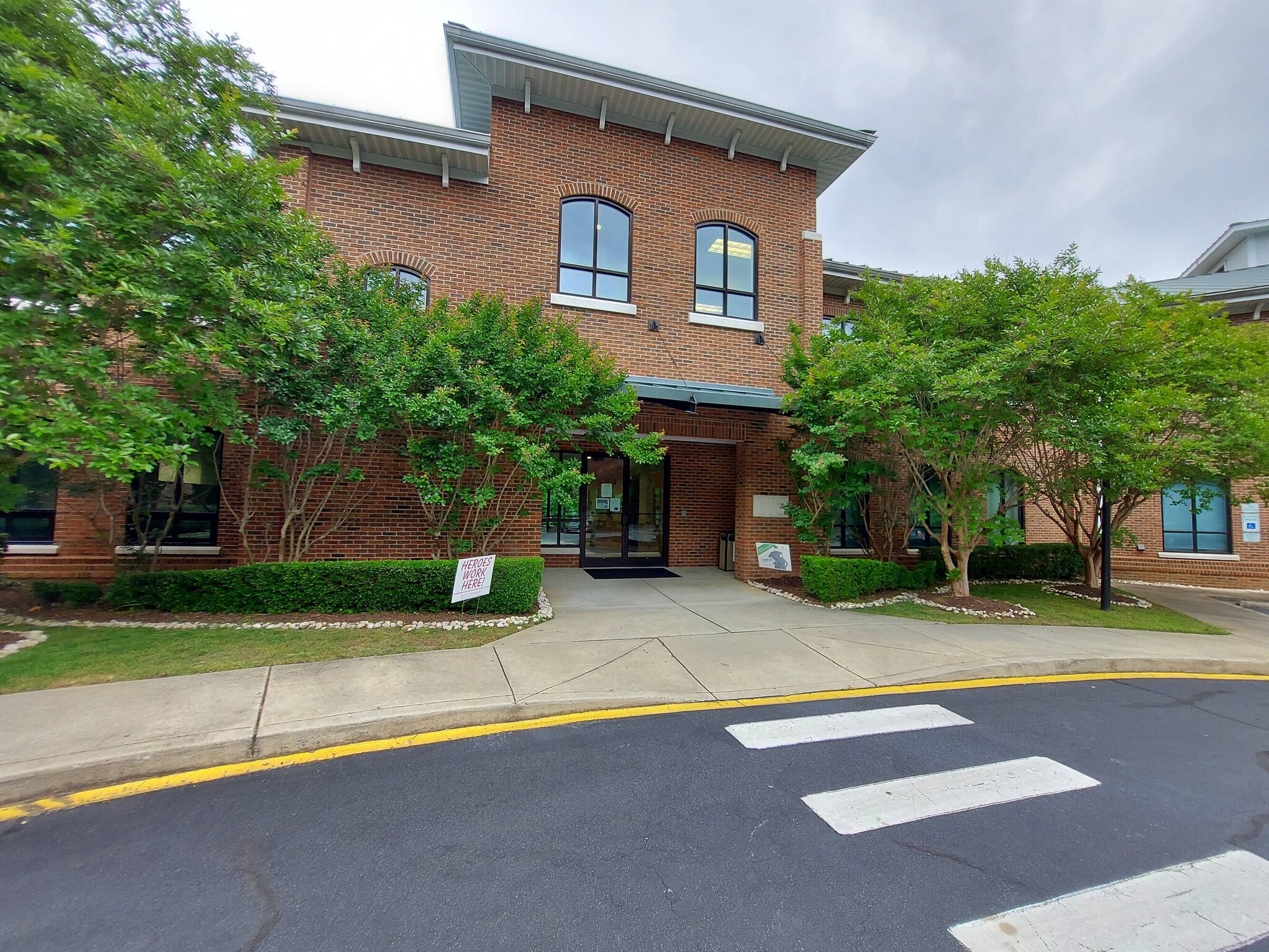 610 Jones Ferry Rd, Carrboro, NC for lease Building Photo- Image 1 of 27