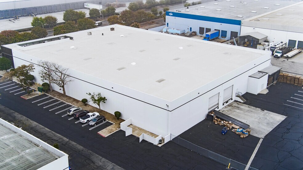 601 S Dupont Ave, Ontario, CA for lease - Building Photo - Image 1 of 1