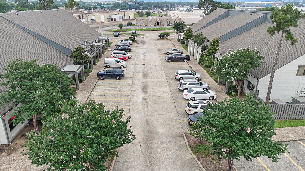 17000 El Camino Real, Houston, TX à louer - Photo du bâtiment - Image 3 de 5
