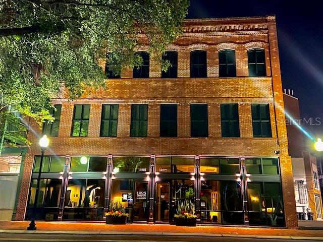 1205 N Franklin St, Tampa, FL à louer Photo principale- Image 1 de 25