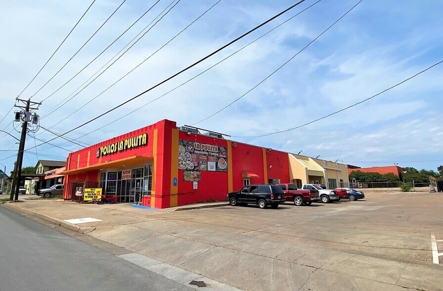 1602 NW 25th St, Fort Worth, TX à louer - Photo du bâtiment - Image 1 de 4