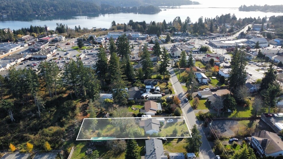 2103 Townsend Rd, Sooke, BC à vendre - Photo du bâtiment - Image 2 de 3